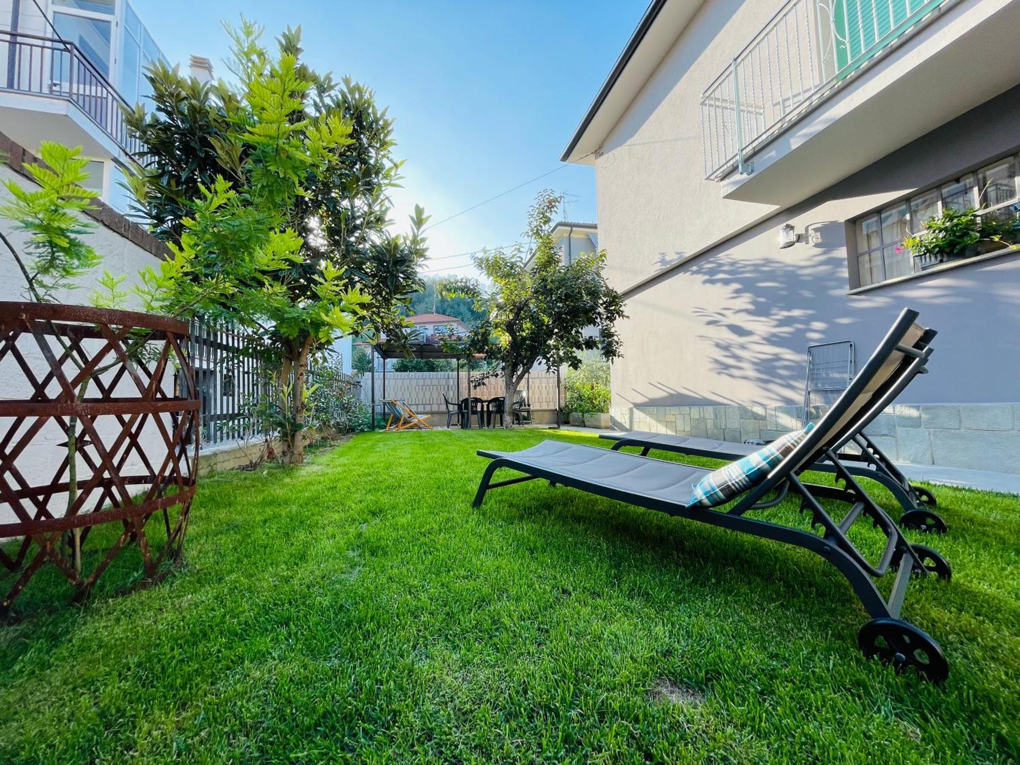 Vila Casa Piero, Relax E Piscina Privata Tra Le Colline Delle Langhe Alba  Exteriér fotografie