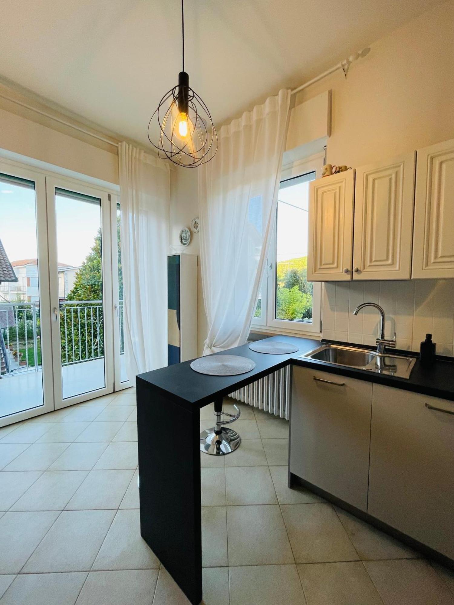 Vila Casa Piero, Relax E Piscina Privata Tra Le Colline Delle Langhe Alba  Exteriér fotografie